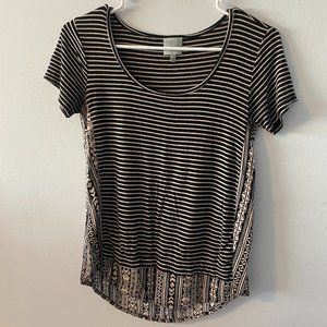 Freshwear Striped Black & Cream Tribal Desgin Tshirt Blouse (Small)